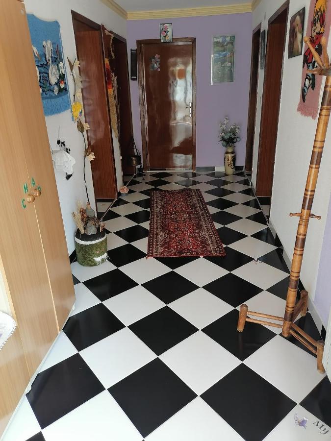 Villa Shine Apartment 1 ستروغا المظهر الخارجي الصورة