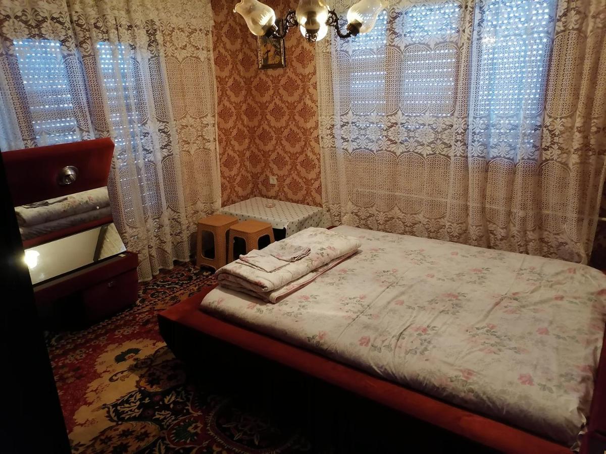 Villa Shine Apartment 1 ستروغا المظهر الخارجي الصورة